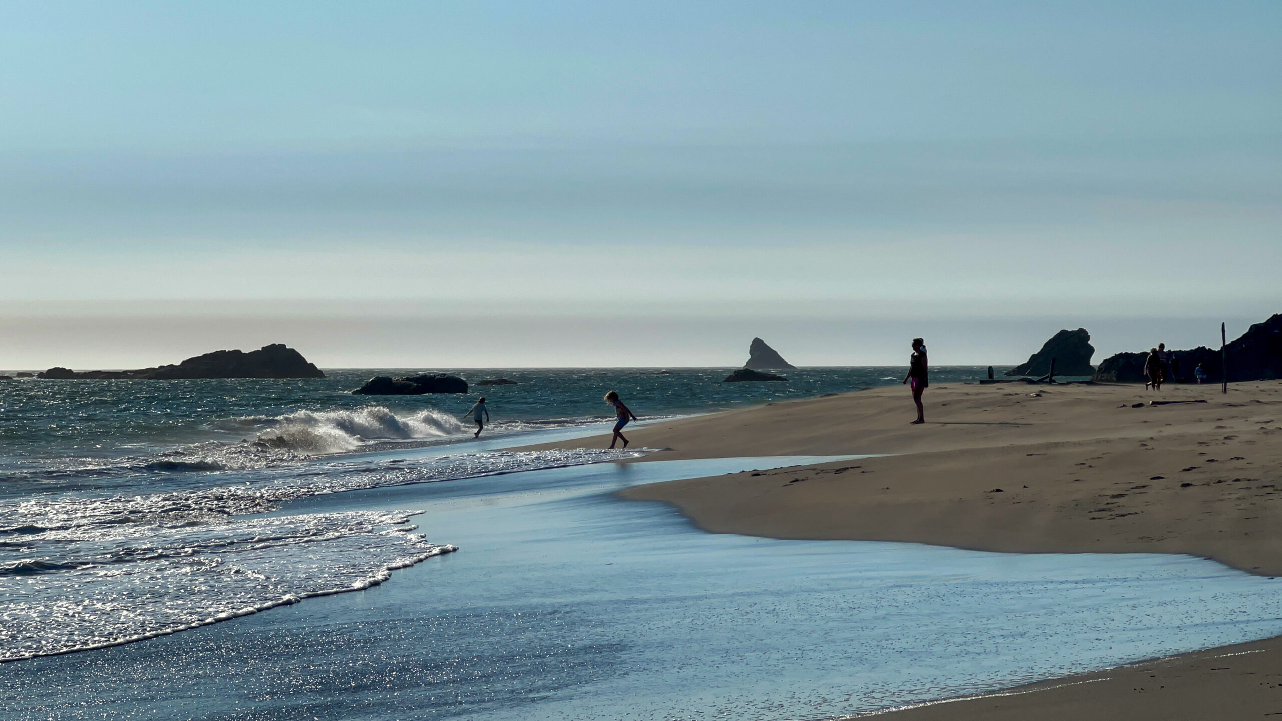Von Landkarten, Lagerfeuer und der Freiheit auf vier Rädern